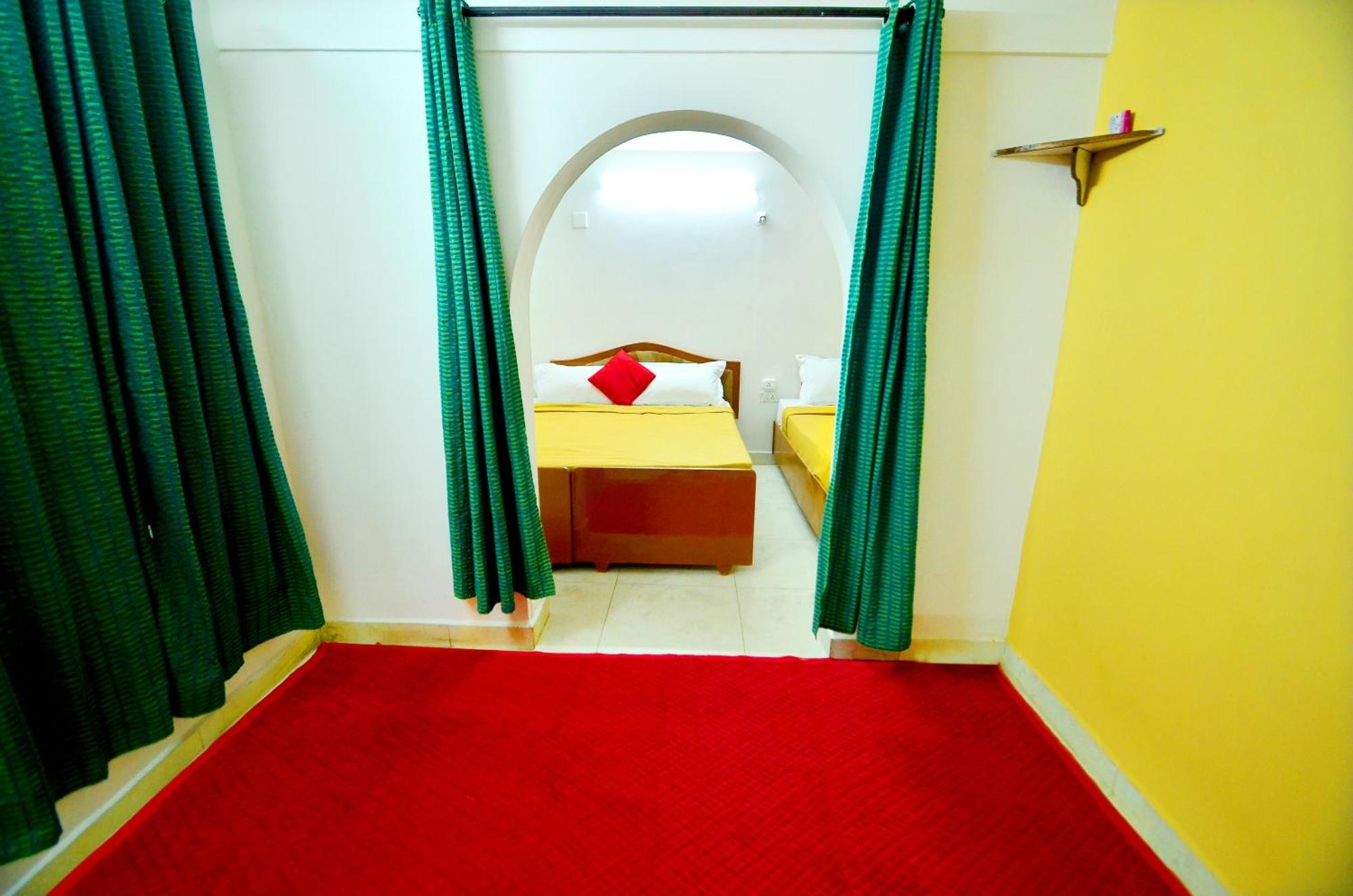 Estay Sk Residency ウーティ エクステリア 写真